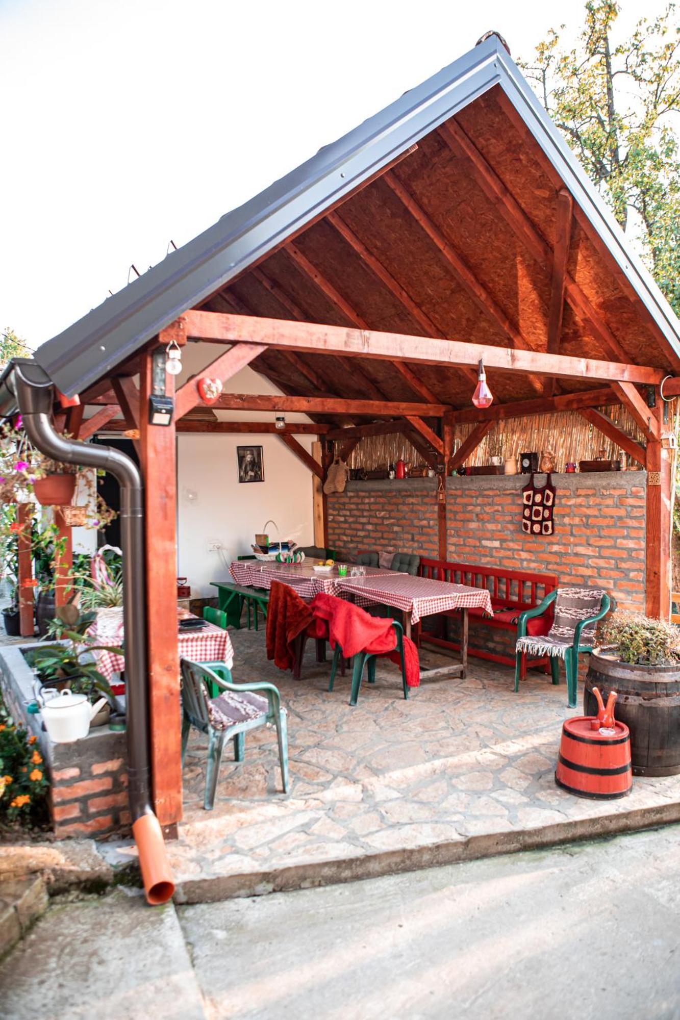Prenociste Lelic Villa Valjevo Exterior foto